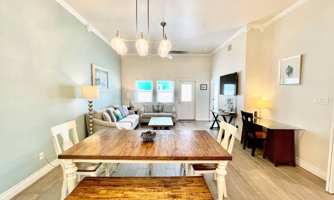 Safe Harbor Condo | Community Pool, Pet-Friendly Living, and Prime Location Near Town and Beach