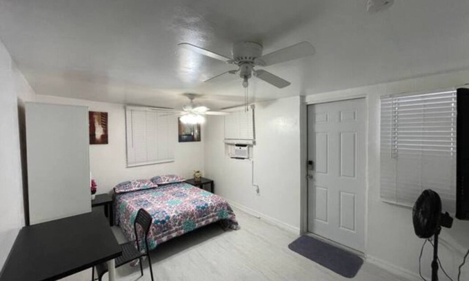 West Little River Apartment | Comodo Apartaestudio Numero 4