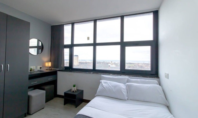 Sunderland City Centre Apartment | Compact Budget Sunderland Studio with Lovely Views