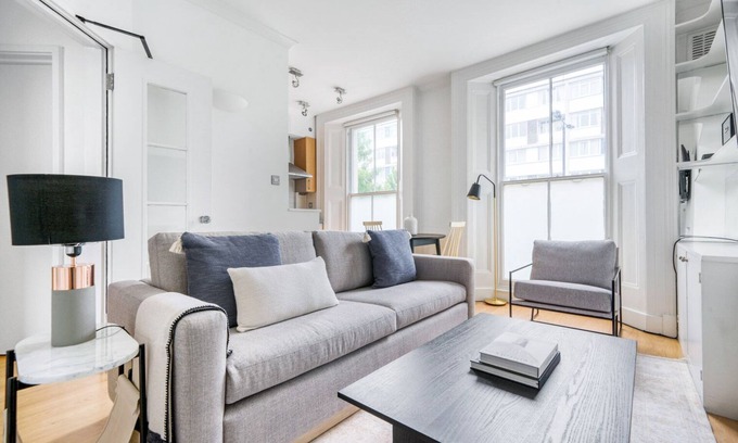 Campden Apartment | Compact Notting Hill 1BR, 3 min walk Notting Hill Gate st, by Blueground