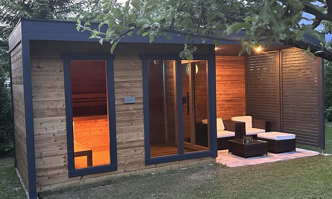 Arnoldstein Apartment | Compleet Ingerichte Studio met Badkamer en Eigen Terras