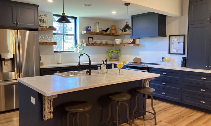 Charlotte's Shore Other | Completely renovated secluded 6 bedroom farmhouse in central PEI