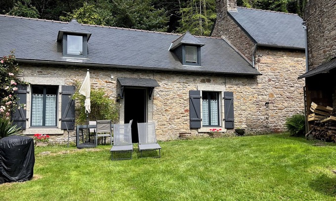 Melgven Cottage | Concarneau, Former Mill of Kérangoc, in the countryside, near the ocean, Wifi