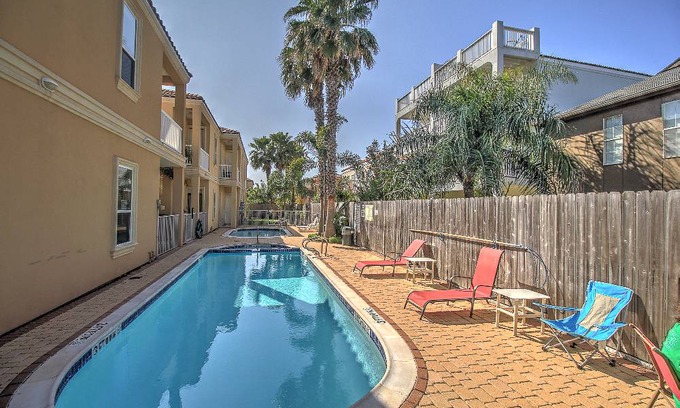 South Padre Island Condo | Condo ∙ 2 bedrooms ∙ 6 guests