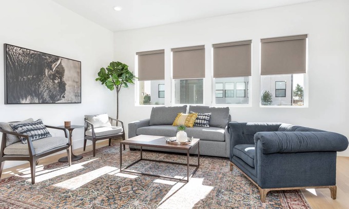 Bloomington Condo | Condo ∙ 3 bedrooms ∙ 10 guests