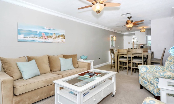 Siesta Key Condo | Condo# 319 Located across the street from Siesta Key Beach, Gulf and Pool View Condo!