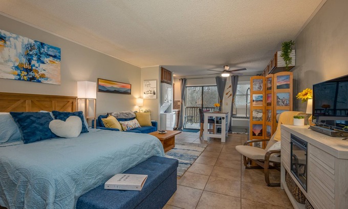 Lake Lure Condo | Condo at Lake Lure- The Woodlands at Lake Lure