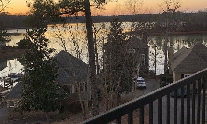 Dadeville Condo | CONDO at The Village - Lake Martin