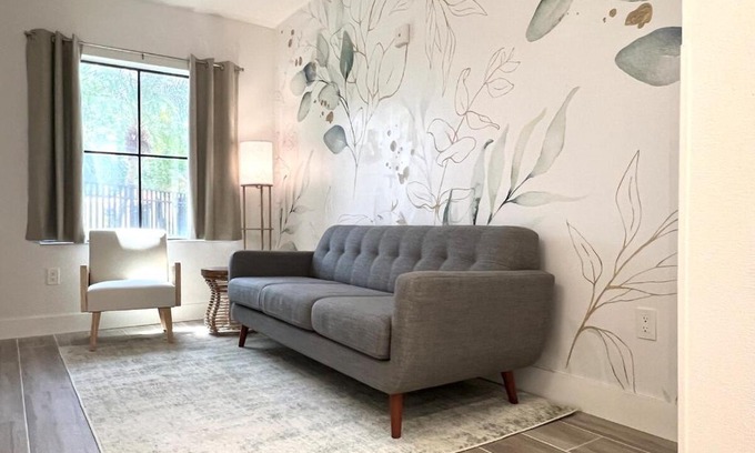 Florida Central Atlantic Coast Apartment | Condo close to Epic Universe - free parking