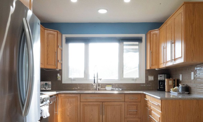 Leduc House | condo in the heart of Leduc