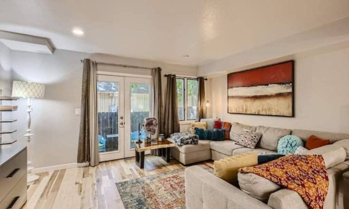 Central Boulder Condo | Condo Near Downtown Boulder!/Shops/Bars/Trails