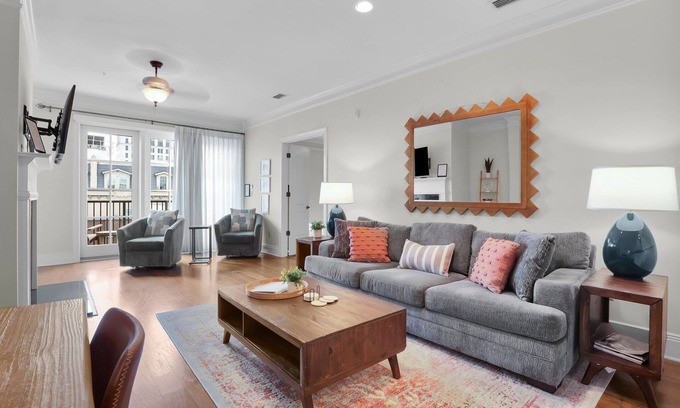 Historic District - North Condo | Condo on Bay Street, Downtown Historic Savannah, Elevator, River Views