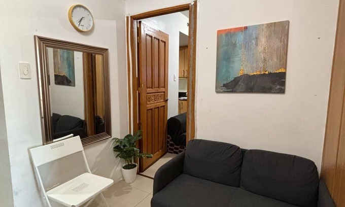 Barangay 76 Apartment | Condotel Apartment with terrace near seaside with full kithen, wifi and netflix
