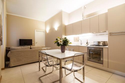Milan Centre Apartment | Contempora Apartments - Cavallotti 13 - B24