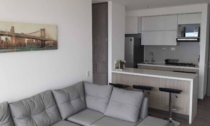 El Poblado Apartment | ☆Contemporary Apartment with all Amenities in Balsos with City View/1AC☆