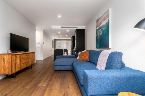 Braddon Apartment | Contemporary Tri-Level APT in a Prime Central Spot - Hosted by Canstay