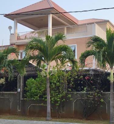 Ofin House | Continental Suites Reservation, Lekki Phase 1, Lagos