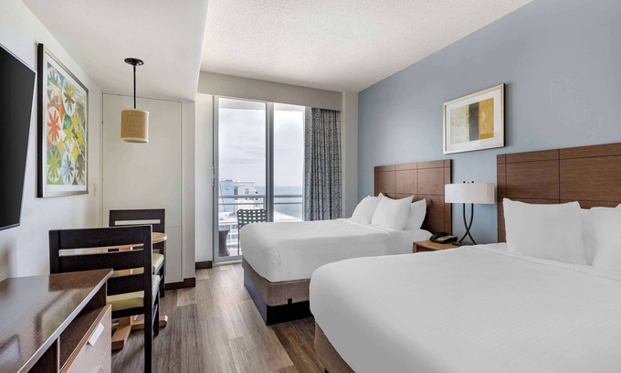 Northeast Virginia Beach Hotel | Convenience & Comfort! Unit w/Kitchenette, Partial Ocean View, Onsite Pools!