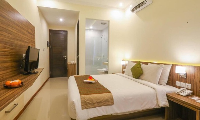 Bukit House | Convenient Stay in Jimbaran Area, only 10 minutes Drive to RockBar Jimbaran