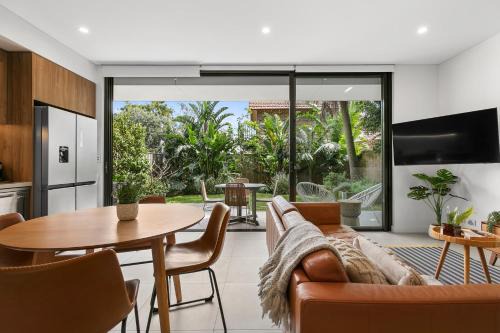 Coogee Apartment | Coogee Beachside Abode 1