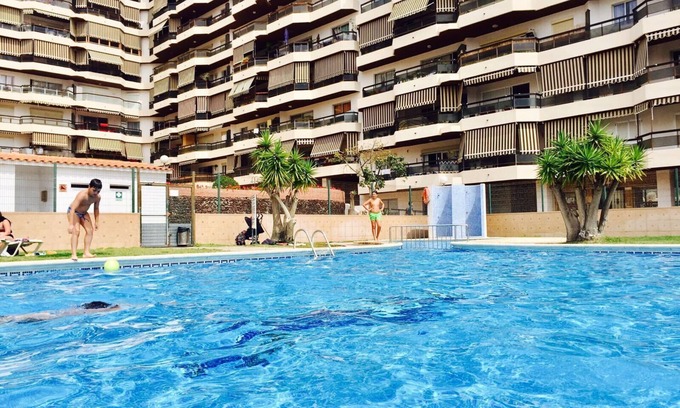 Los Cristianos Apartment | Cool and big apartment 50 mt by the ocean 6-8 Pax