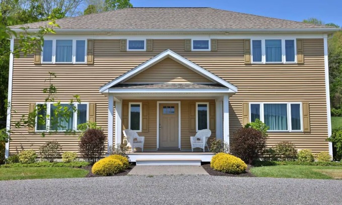 Cooperstown Apartment | Coop Diamonds Luxury Rentals; Sunrise Estates 4