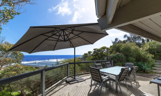Carrickalinga House | Coorumbene - 8 Scenic Way
