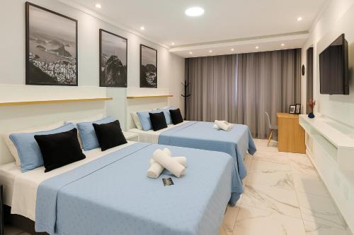 Copacabana Apartment | Copacabana Beach House III