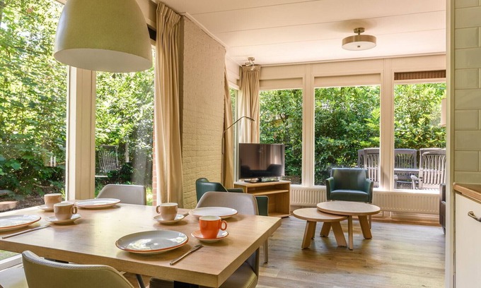 Krachtighuizen Cottage | COPD-friendly bungalow for 4 people