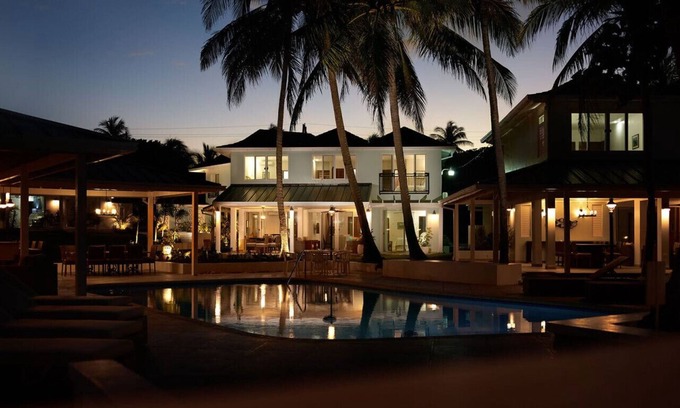 Tower Isle Villa | Coral Cay Villa. Elegant Oceanfront Haven, 8 bedrooms. Pool & Beach Access