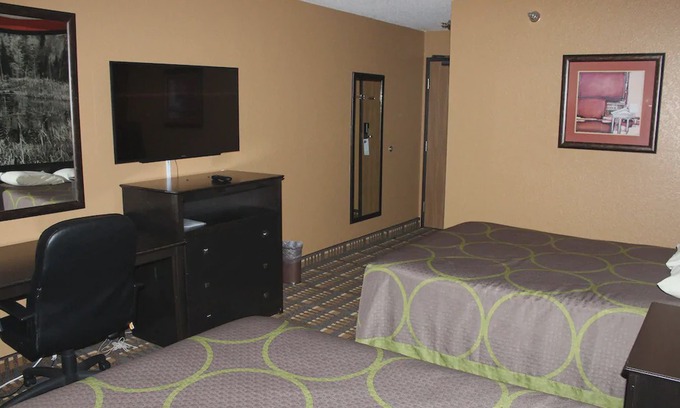 Stillwater Hotel | Coratel Inn & Suites Stillwater - 2 Double Bed Non-Smoking