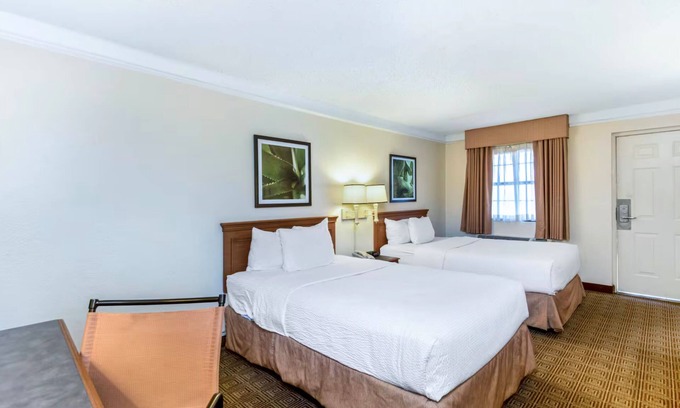 North San Antonio - SAT Hotel | Coratel Inn & Suites by Jasper Wonderland 2 Double Bed NS