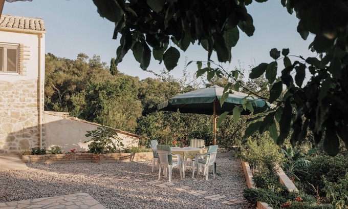 Makrata Villa | Corfiot Mountain Villa in Benitses – A Peaceful Escape