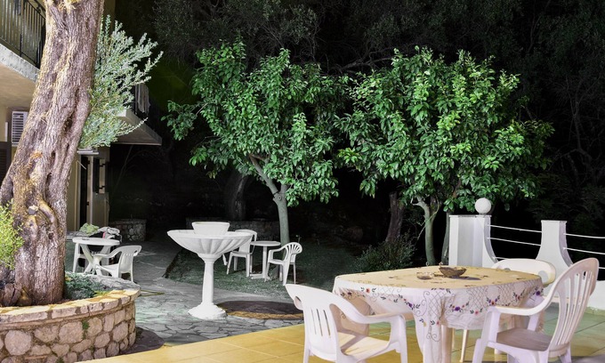 Dafnata Apartment | Corfu Room apartment in the center of the Island
