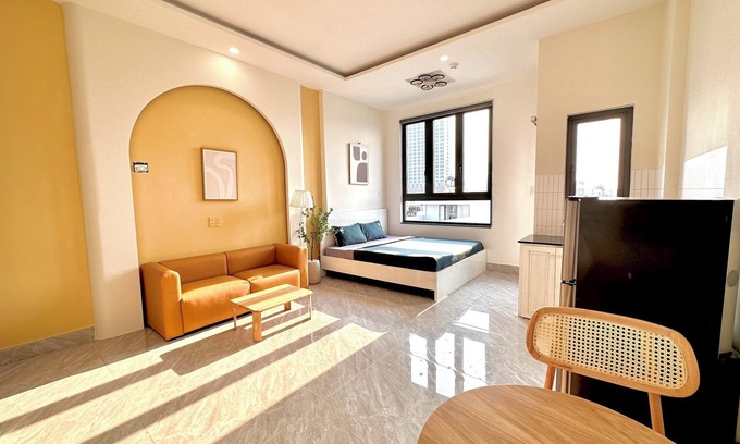 Son Tra Hotel | Corgi House Danang