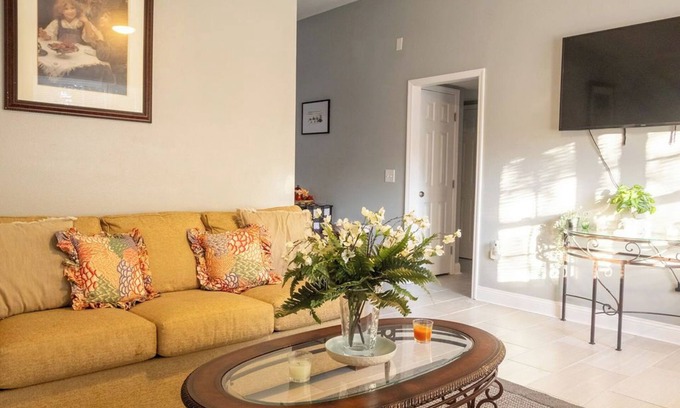 Cedar Hills House | ~Cornerstone Casa Sleeps 12 Ample Parking~