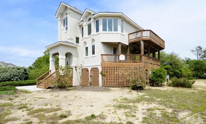 Monteray Shores House | Corolla - Soundside - Check-In: Sun