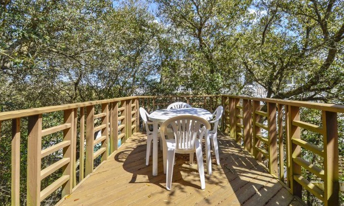 Monteray Shores House | Corolla - Soundside - Check-In: Sat