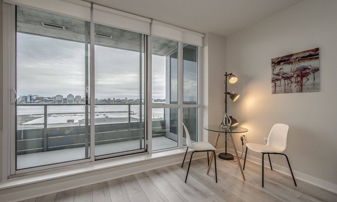 Downtown Apartment | Corporate Stays - Luxurious 1BR Apartment with Upscale Amenities and City Views