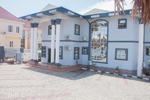 Abuja Hotel | Correct Residence and Resort