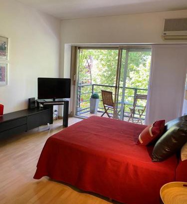 Balvanera Apartment | Corrientes y Riobamba