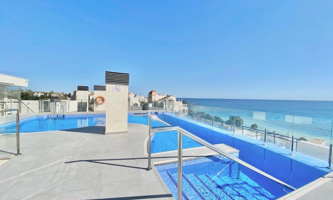 New Golden Mile Apartment | Cosmo Beach