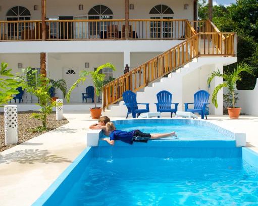 Sittee River Village House | Cosmopolitan Guesthouse
