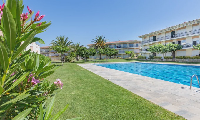 Calella de Palafrugell Apartment | Costa Brava R-6 - Two Bedroom Apartment, Sleeps 5