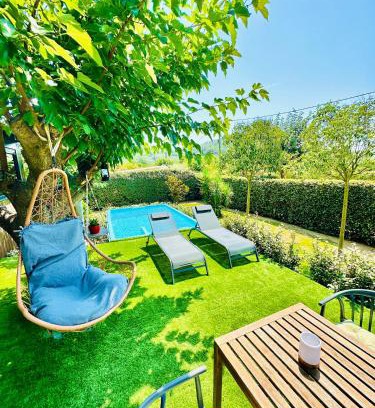 Blanes Apartment | Costa Brava Insólita con Piscina Privada, AC, WIFI, Parking, Terraza