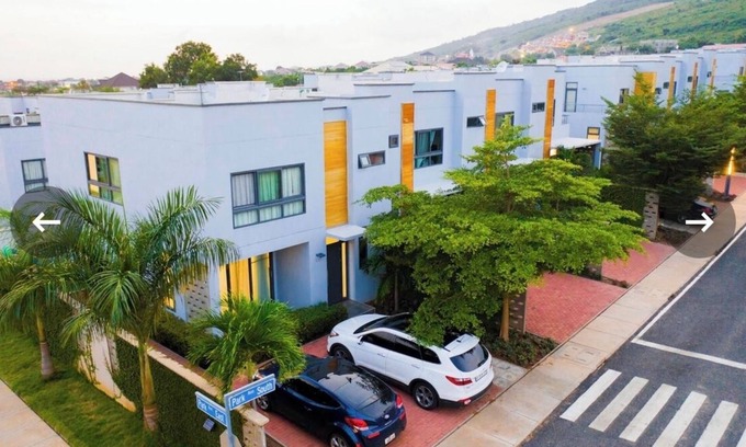 Oyarifa House | Cosy 3bdrm Mountain View Townhouse-