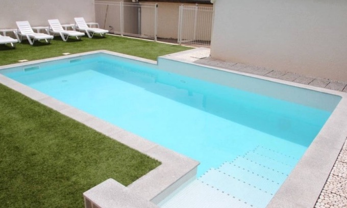 Puissalicon Apartment | Cosy, air-conditioned nest with swimming pool and terrace on private property!