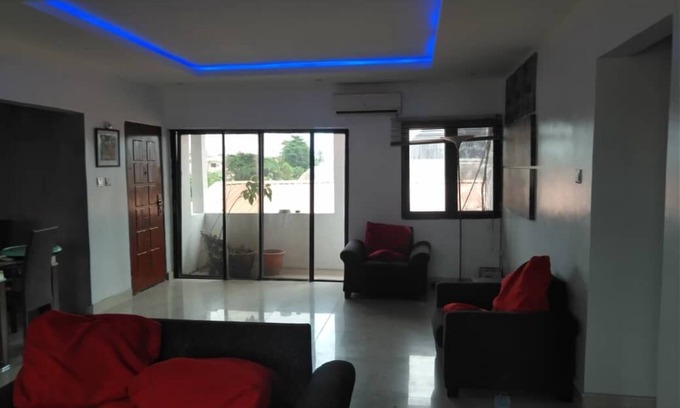 Surulere Apartment | Cosy and large apartment in Lagos, Nigeria