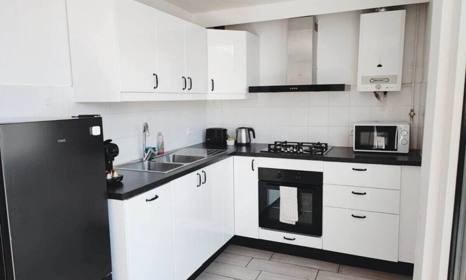 Bobigny Apartment | Cosy and modern flat