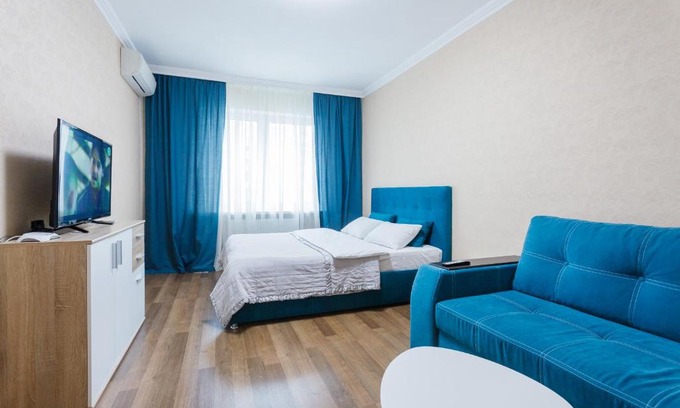 Darnyckyj Apartment | Cosy Apartment at Pozniaky